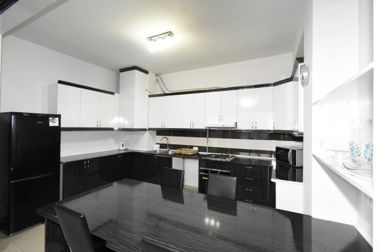 Mini Hotel יירבאן מראה חיצוני תמונה