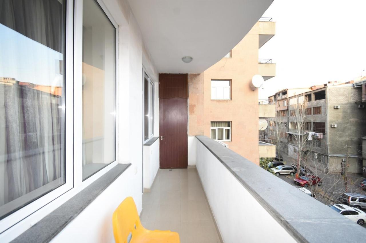 Mini Hotel יירבאן מראה חיצוני תמונה