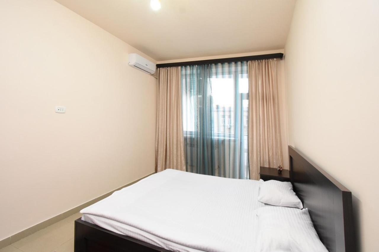 Mini Hotel יירבאן מראה חיצוני תמונה