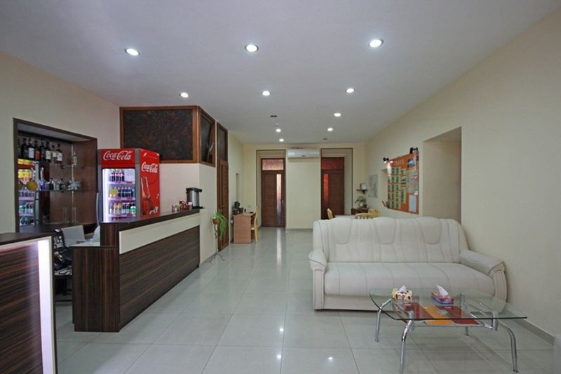 Mini Hotel יירבאן מראה חיצוני תמונה